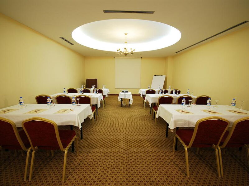 Taksim Metropark Hotel 203739