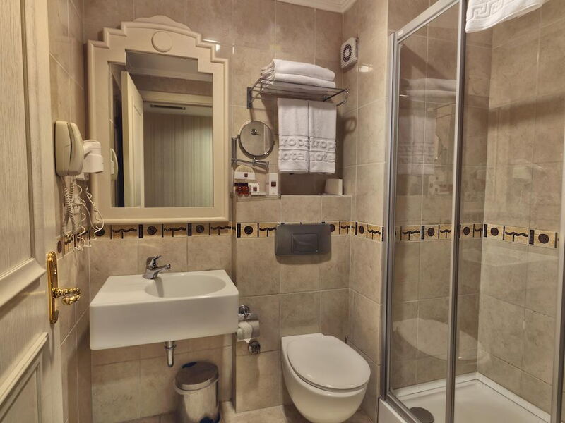 Taksim Metropark Hotel 203743