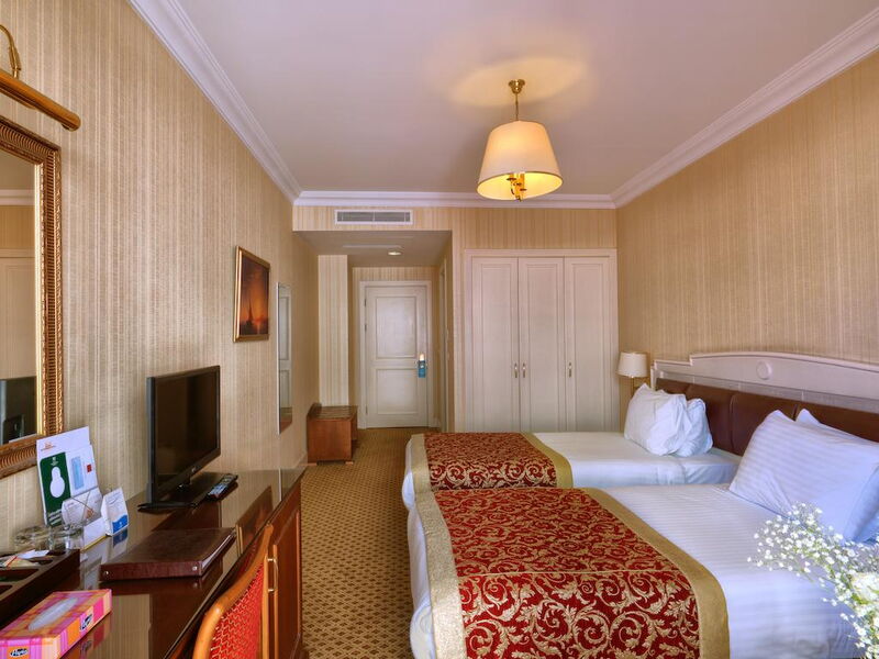 Taksim Metropark Hotel 203755