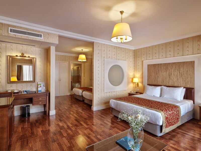 Taksim Metropark Hotel 203760
