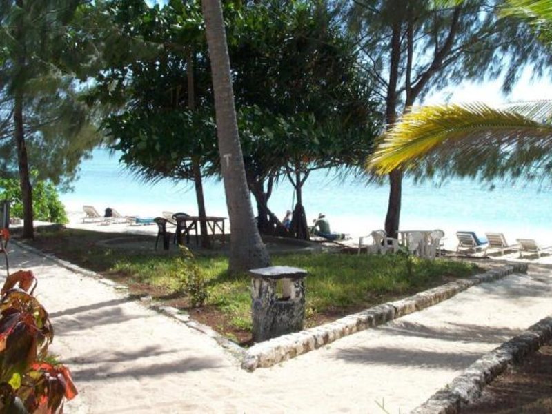 Tamarind Beach 202600