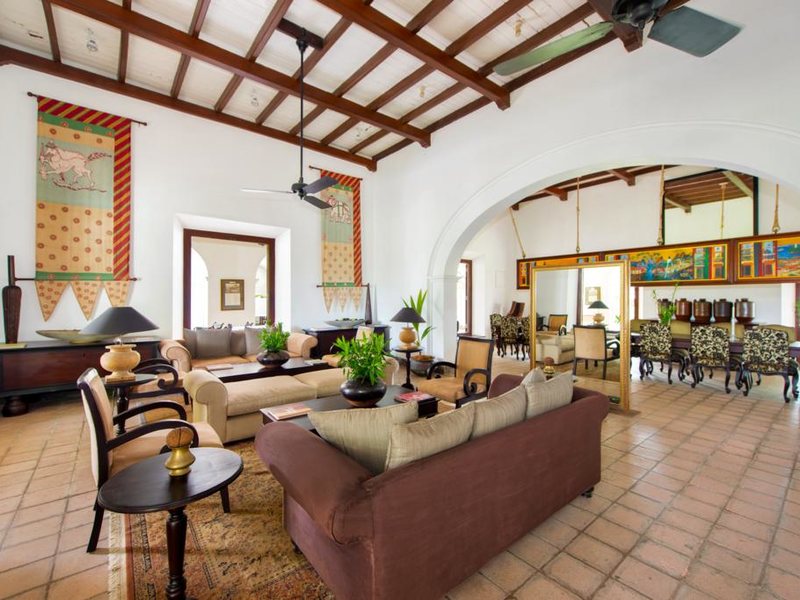 Tamarind Hill  110687