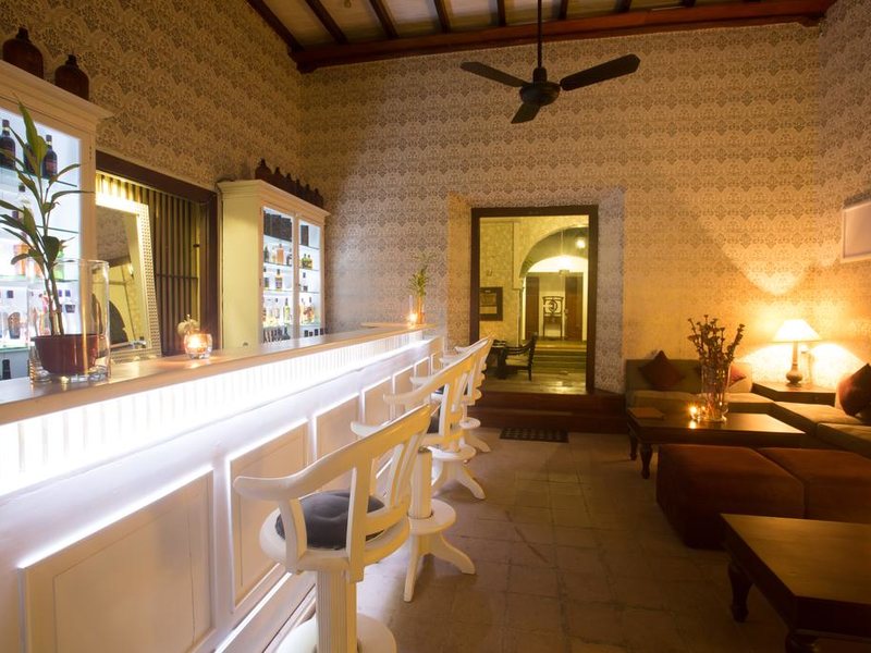 Tamarind Hill  110698