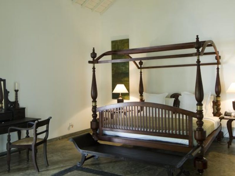 Tamarind Hill  110704