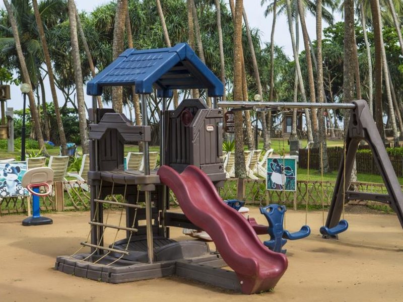 Tangerine Beach Hotel 110722