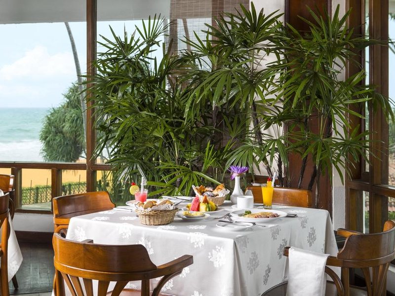 Tangerine Beach Hotel 110723