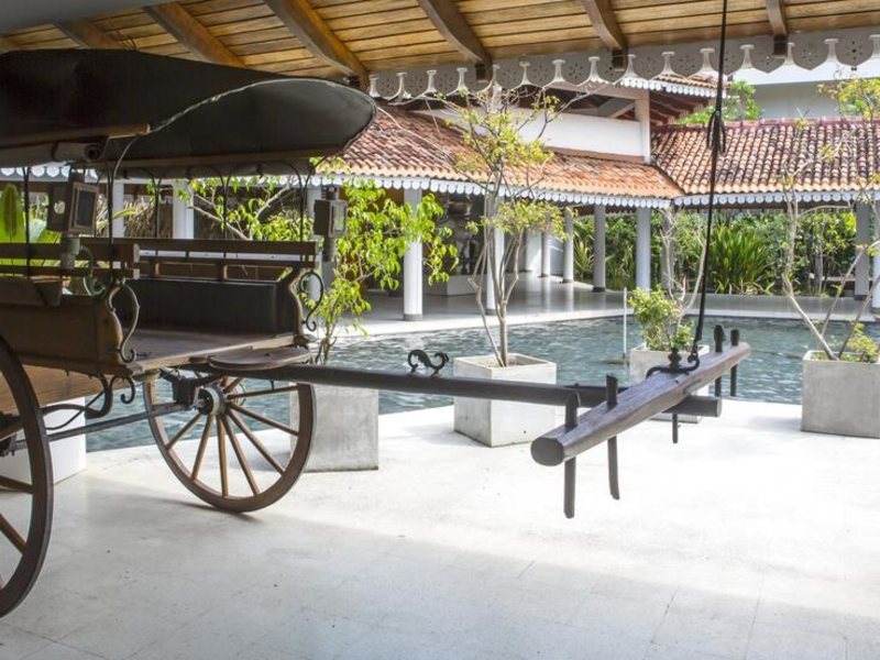 Tangerine Beach Hotel 110725