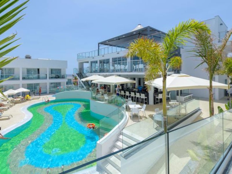 Tasia Maris Oasis 92114