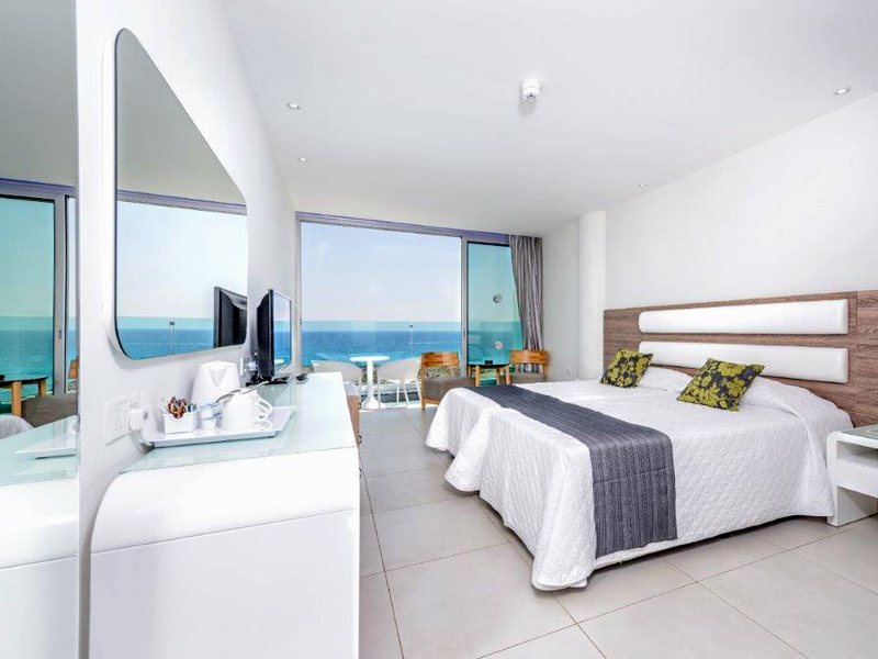 Tasia Maris Sands 92178