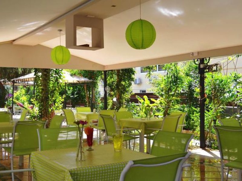 Tasiana Apartment B Cat 138105