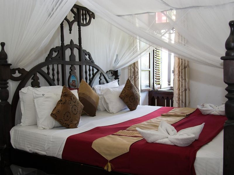 Tembo House Hotel 202632