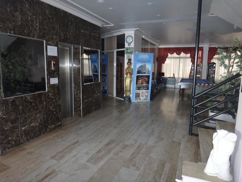 Temple Hotel  278656