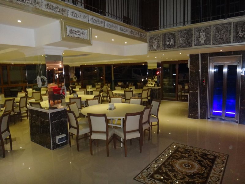 Temple Miletos Hotel 190896