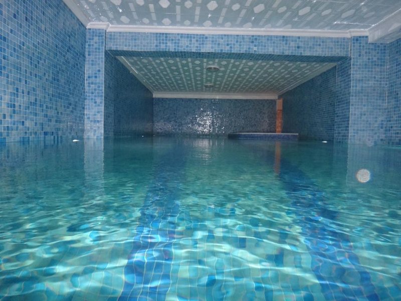 Temple Miletos Hotel 190901