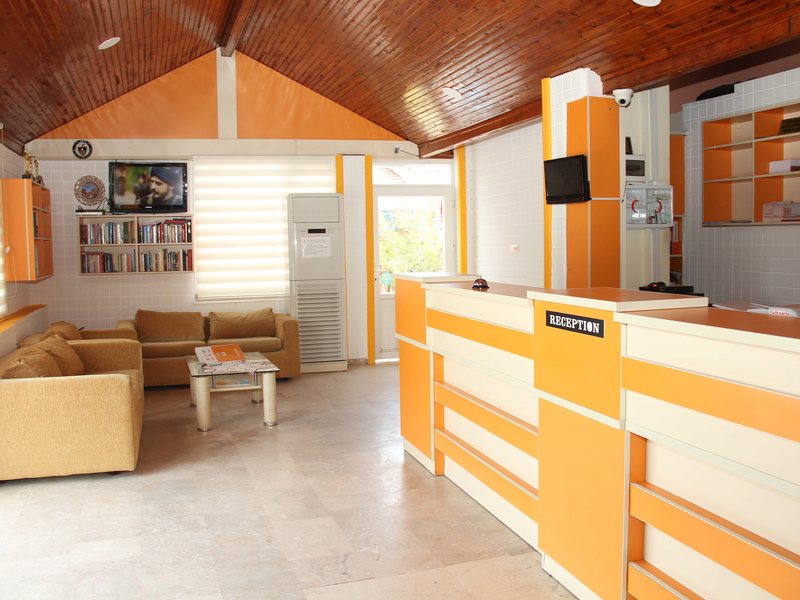 Temple Side Hotel 104745