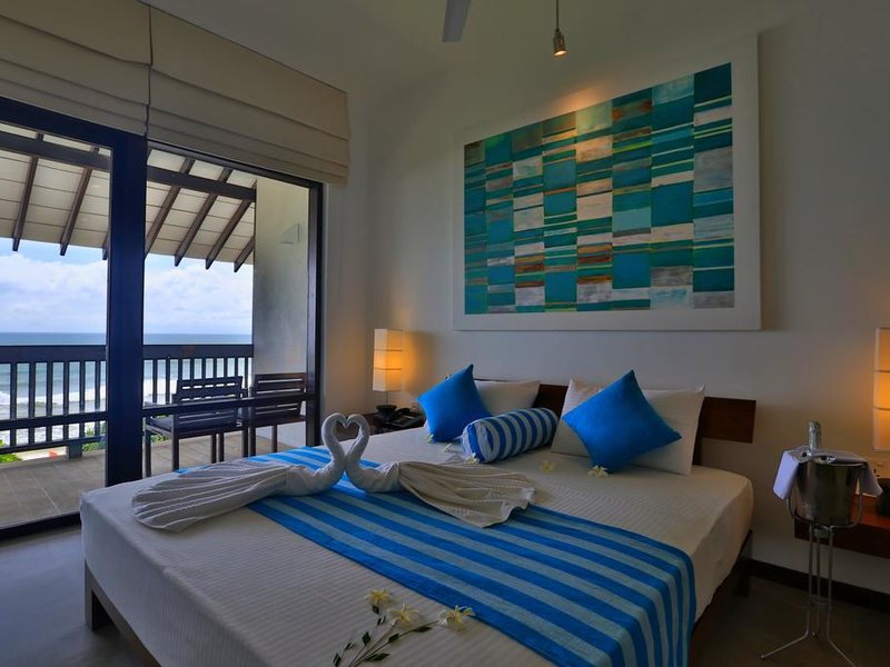 Temple Tree Resort & Spa  112027