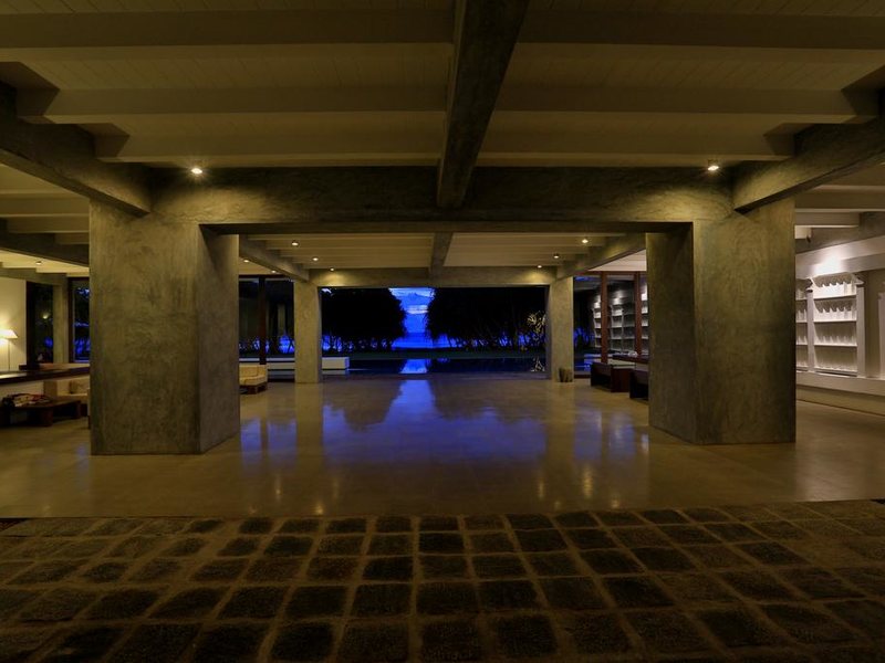 Temple Tree Resort & Spa  112030