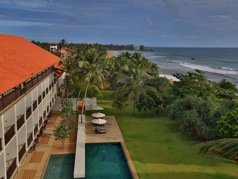 Temple Tree Resort & Spa  112034