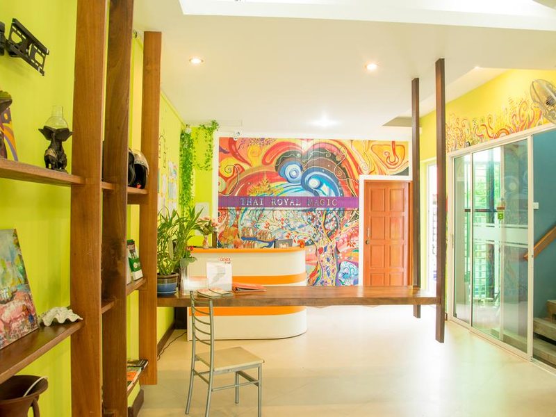 Thai Royal Magic (ex 211381