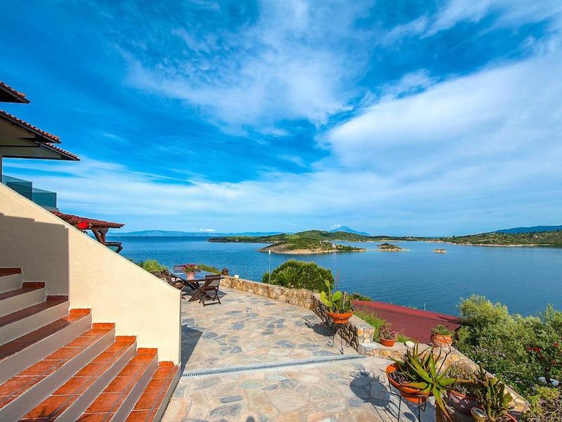 Thalassokipos Sea View Studios & Suites 262300