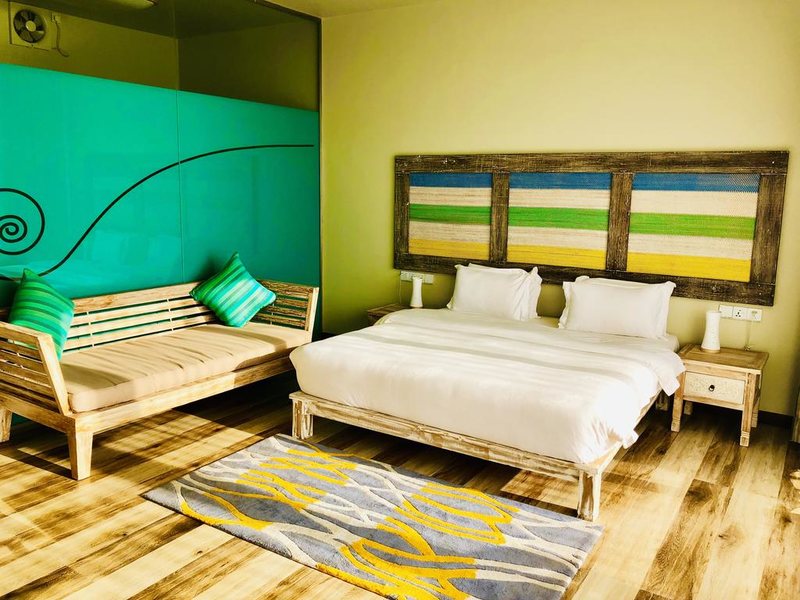 Thaproban Pavilion Waves 270868