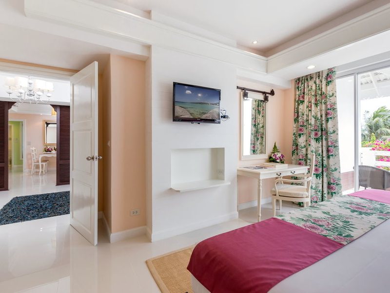 Thavorn Palm Beach 144912