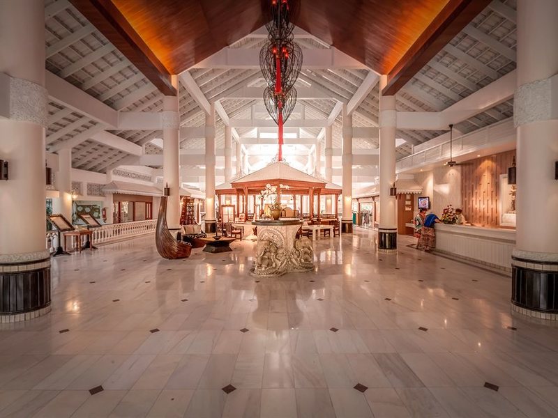 Thavorn Palm Beach 144943