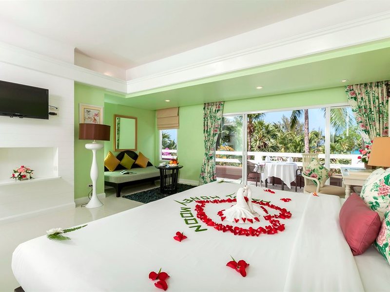 Thavorn Palm Beach 144947