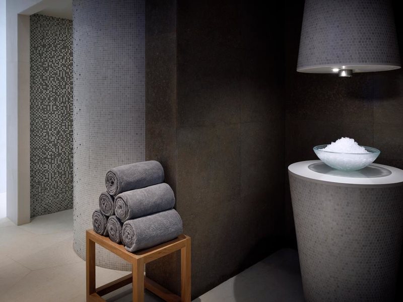 The Address Boulevard Dubai 192172