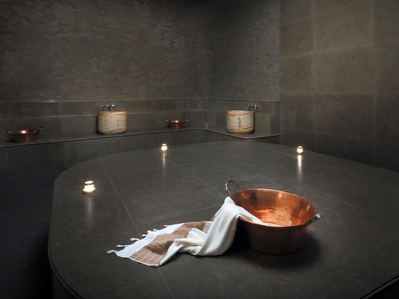 The Address Boulevard Dubai 192176