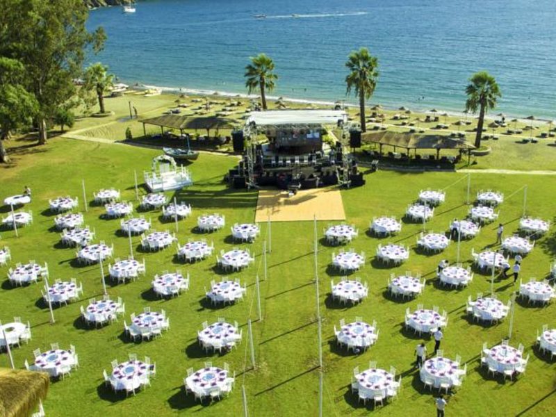 The Bay Beach Club (ex 104757