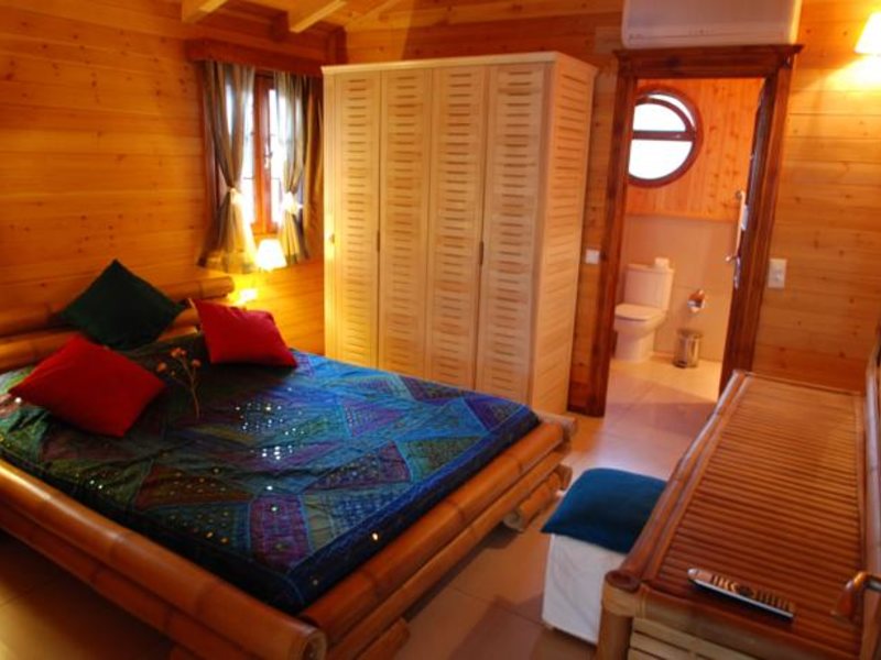 The Bay Beach Club (ex 104771