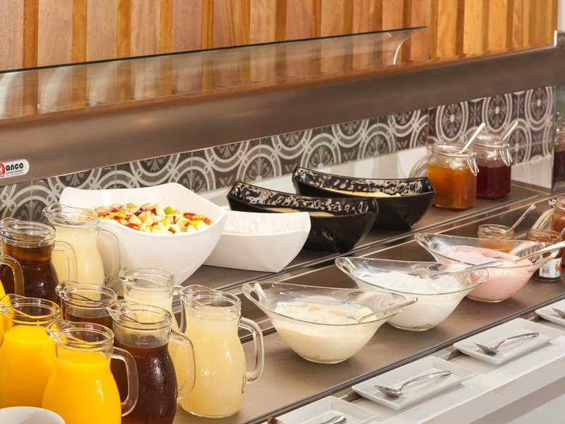 The Blue Ivy Hotel & Suites 290338