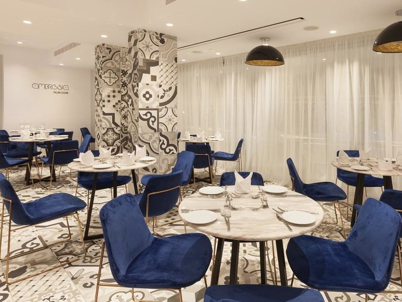 The Blue Ivy Hotel & Suites 290346