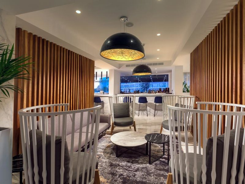 The Blue Ivy Hotel & Suites 290352