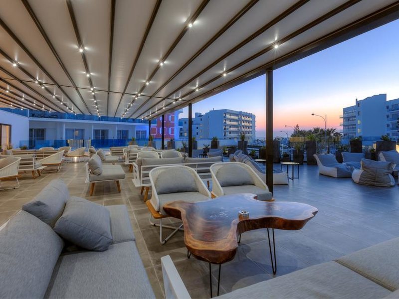 The Blue Ivy Hotel & Suites 290354