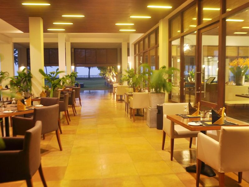 The Blue Water 112065