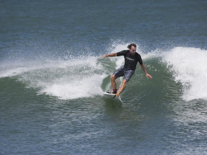 The Blue Wave Hotel 321473