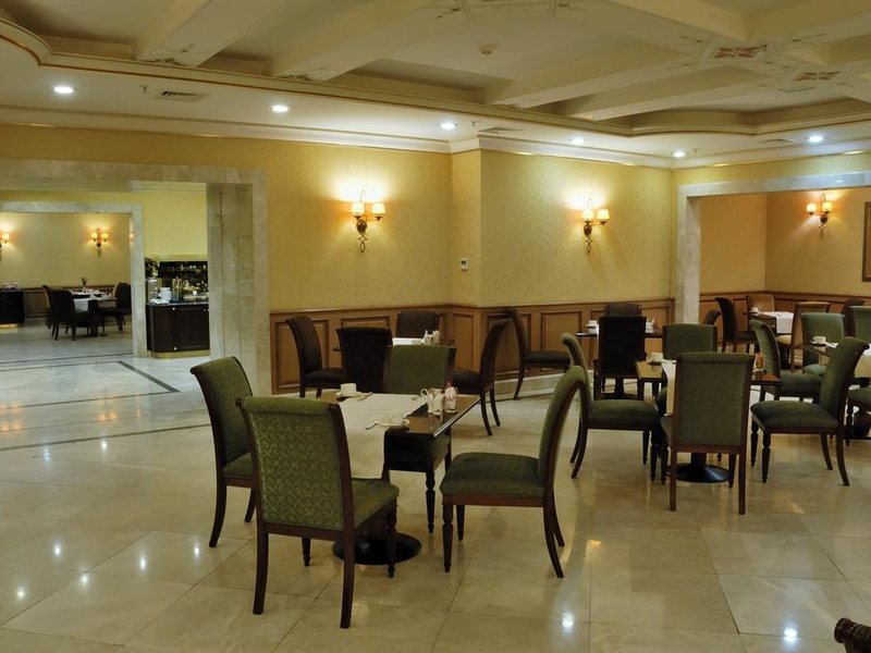 The Central Palace 275646