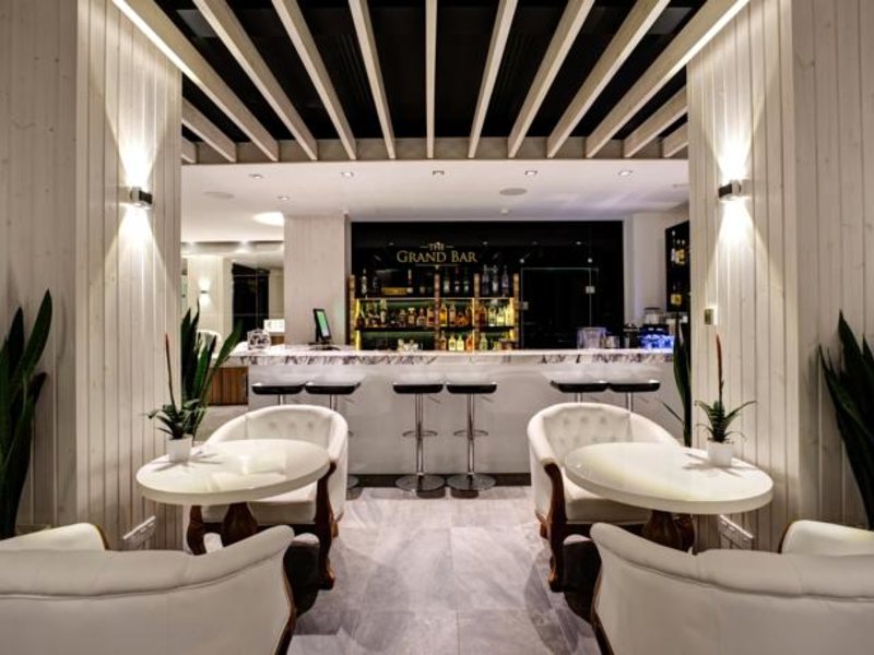 The Ciao Stelio Deluxe Hotel 92262