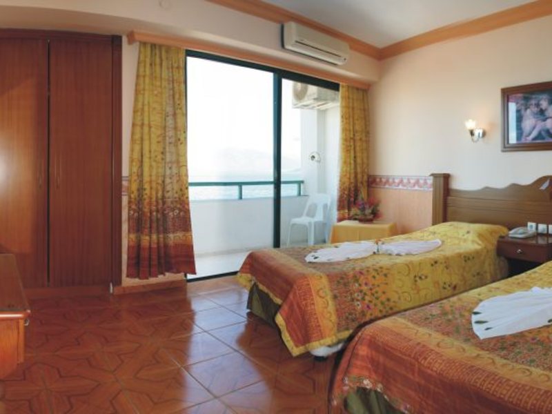 The Classic Hotel 33261