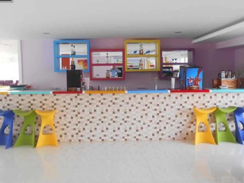 The Colour Hotels Side 67454