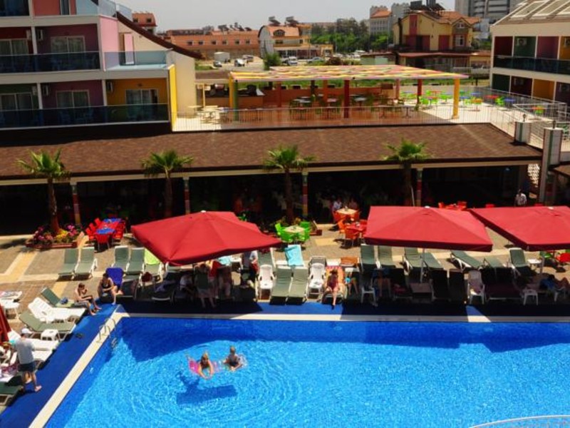 The Colour Hotels Side 67455