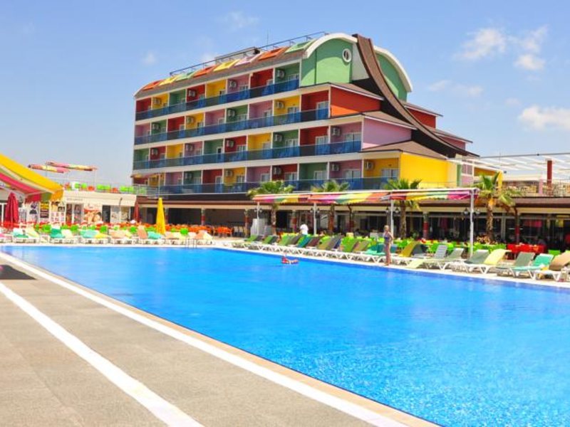 The Colour Hotels Side 67468