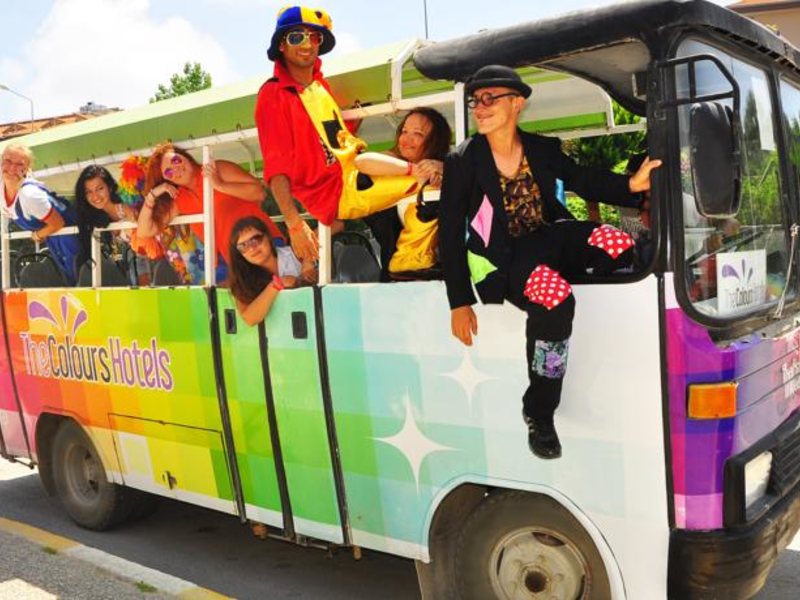 The Colour Hotels Side 67471