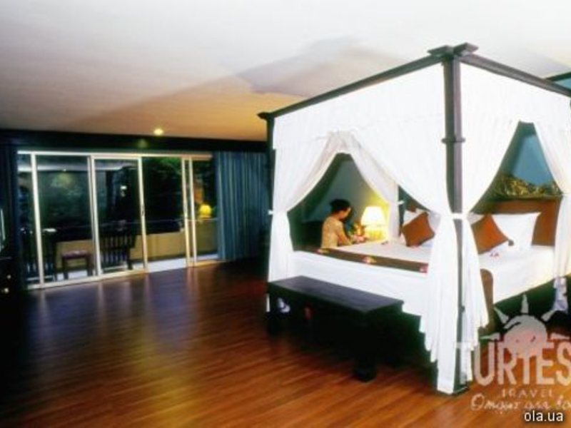 The Fair House 24664