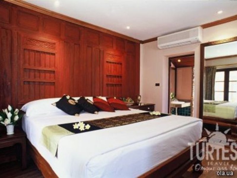 The Fair House 24669