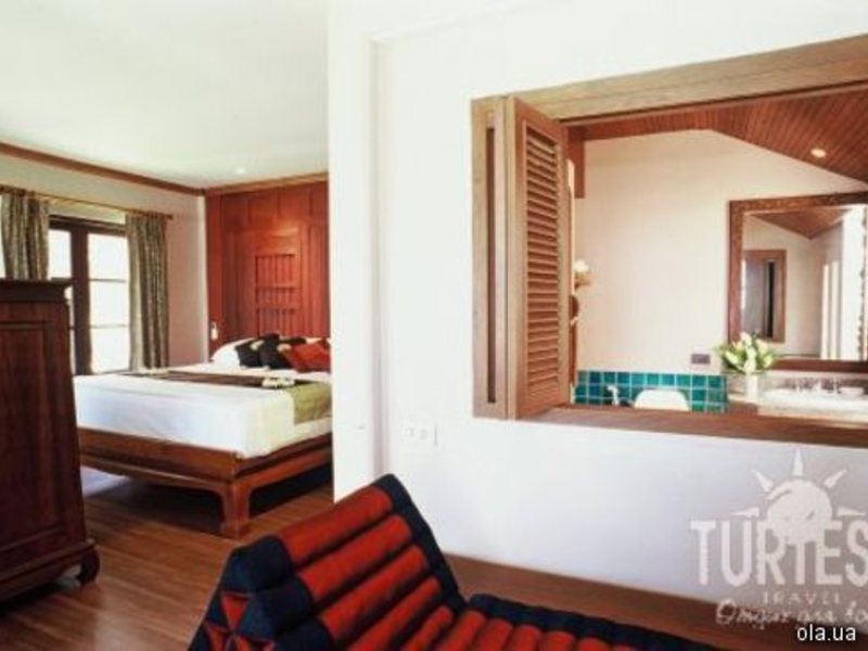 The Fair House 24670