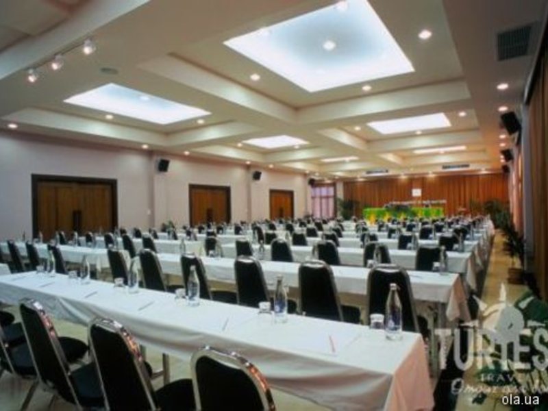 The Fair House 24699