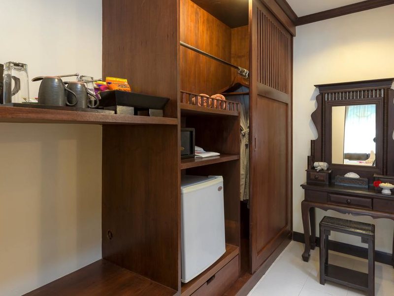 The Front Village 236960